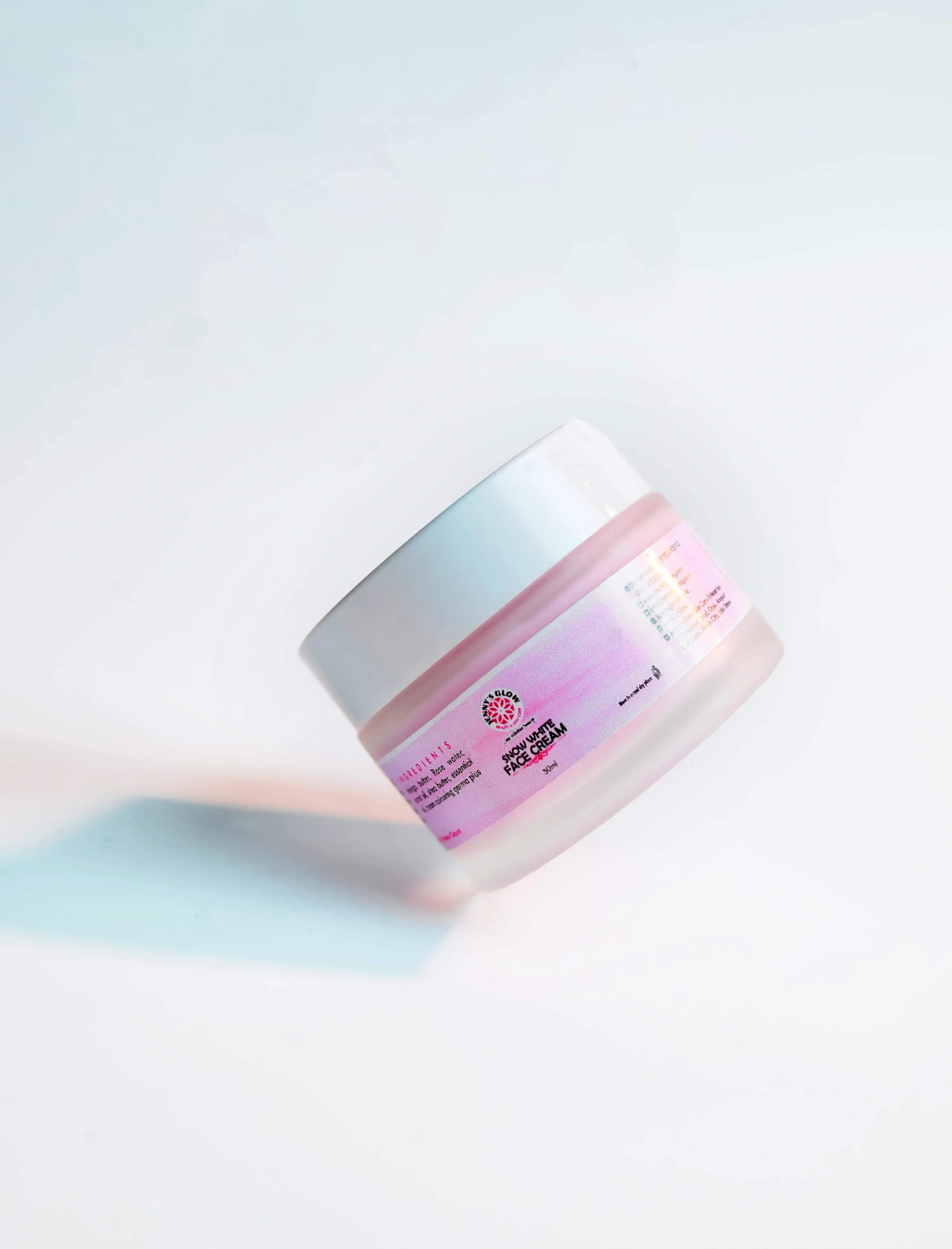 SNOW WHITE FACE CREAM