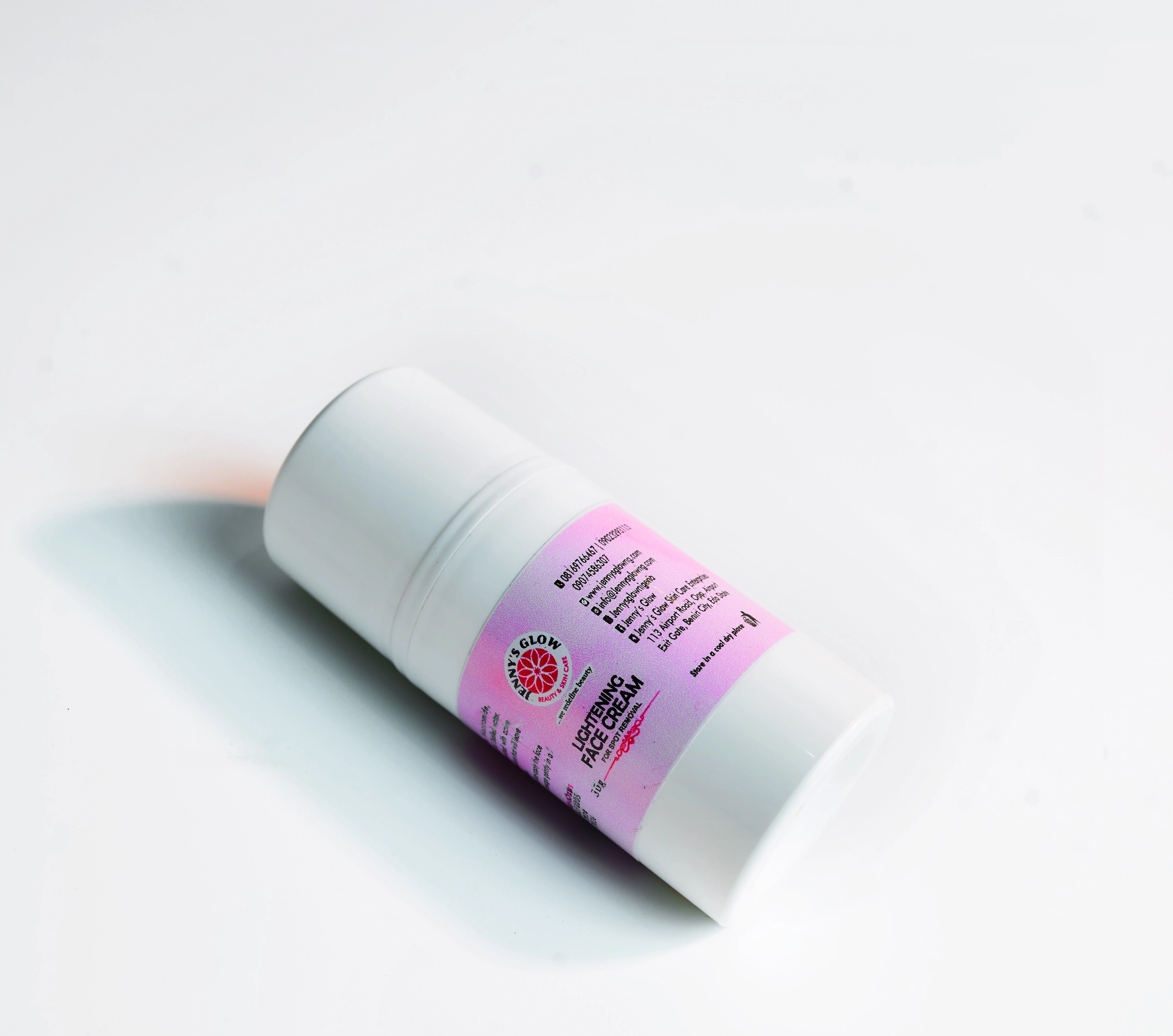 LIGHTENING FACE CREAM